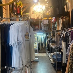 国内ブランド古着が1点88円〜111円‼️全国発送❗️催事やフリーマーケット、ネット販売や店頭販売にも大活躍！商品は常時20kg以上からご購入頂けますので、いつでもHPからご連絡ください！商品名ALFILミックスベール４４４円／kgの画像