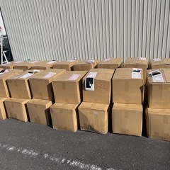 国内ブランド古着が1点88円〜111円‼️全国発送❗️催事やフリーマーケット、ネット販売や店頭販売にも大活躍！商品は常時20kg以上からご購入頂けますので、いつでもHPからご連絡ください！商品名ALFILミックスベール４４４円／kgの画像