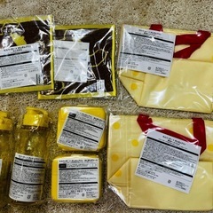 新品未開封　ポムポムプリン×モスバーガー　ノベルティ　各2つの画像