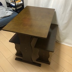 ダイニングテーブル　チェア2つセット