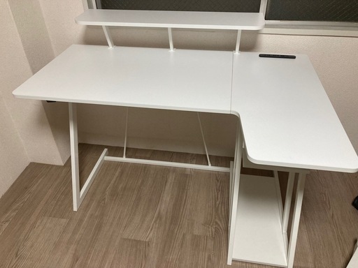 最終値下【9/30迄】ゲーミングデスク 幅120cm まだあります