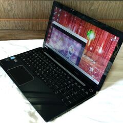 【けっこうきれい】Windows11 SSD Core i5 ブルーレイ ブルートゥース搭載 東芝 薄型ノートパソコン BlueLEDマウスプレゼント中 (15.6型 Office)の画像