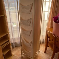 バッグ収納ラックの画像