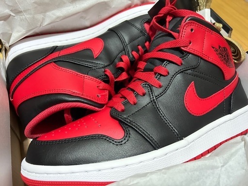 スニーカー Nike Air Jordan 1 Mid 