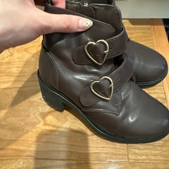 nuovo ブーツ　20センチ　女の子の画像