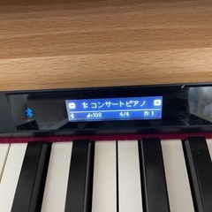 Roland DP603電子ピアノ ナチュラルウッド　専用 椅子付きの画像
