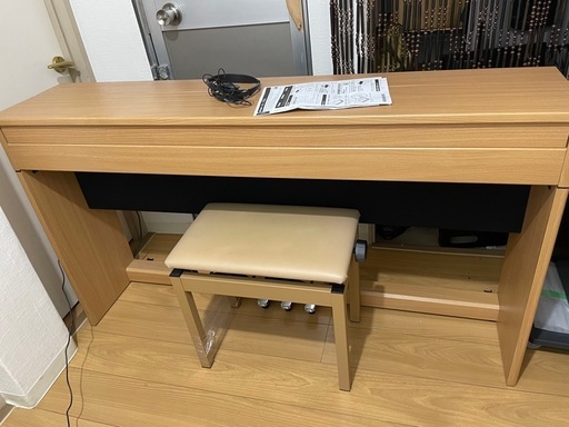 Roland DP603電子ピアノ ナチュラルウッド　専用 椅子付き