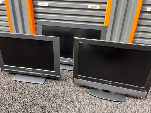 テレビ3台
