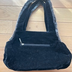 大幅値下‼️ベロア ショルダーバッグ 美品の画像