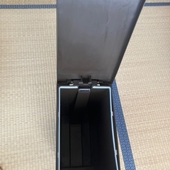 ニトリのゴミ箱 20L（新品未使用）さらに値下げしましたの画像