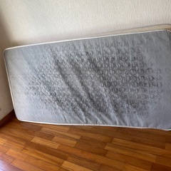 【訳あり】マットレス　シングル　譲りますの画像