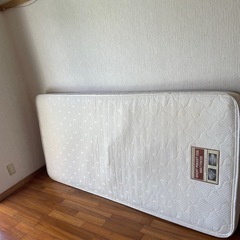 【訳あり】マットレス　シングル　譲ります
