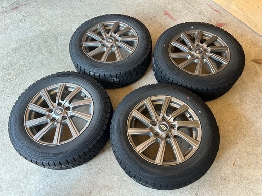 スタッドレスタイヤ