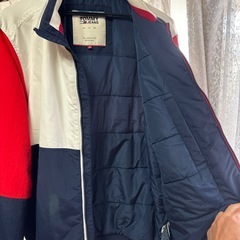 TOMMY HILFIGERトミーフィルフィガー　ジャンパーの画像