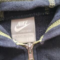 NIKE　ナイキ　パーカー　110㎝の画像