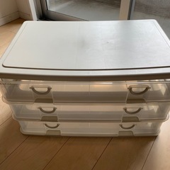 収納箱の画像