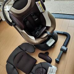 コンビ　チャイルドシート　ネルーム　