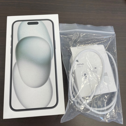 iPhone15Plus ほぼ未使用