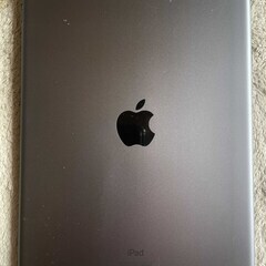 iPad 第9世代10.2インチA2602Wi-Fi silver 64GB バッテリー100