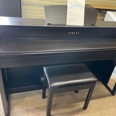 ヤマハYAMAHA電子ピアノ 中古美品CLP-535R 2016年製　専用椅子付き の画像