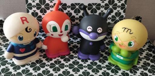アンパンマン　あんぱんまん　貯金箱　４体まとめて