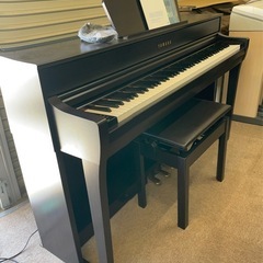 中古美品YAMAHA  CLP-735R 20年製　高低調整可能椅子付きの画像