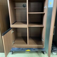 家具探すなら「リサイクルR」❕ミドルレンジボード❕キッチン収納❕ ゲート付き軽トラ”無料貸出❕購入後取り置きにも対応 ❕Ｈ147の画像
