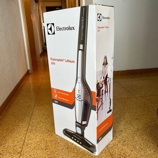 エレクトロラックス エルゴラピード リチウム 2in1\n