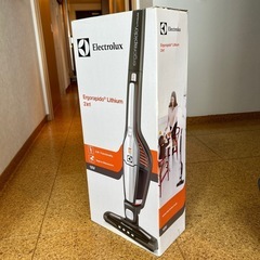 エレクトロラックス エルゴラピード リチウム 2in1
