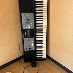 YAMAHAの電子ピアノあげます。