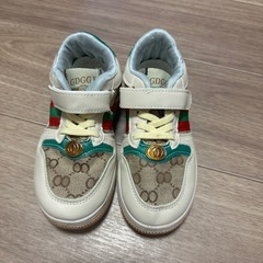 キッズ スニーカー