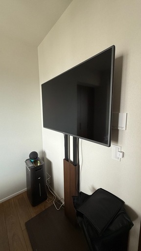 LG液晶テレビ 
47型 テレビスタンド付