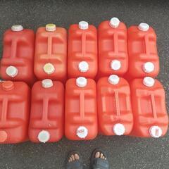 灯油ポリタンク18リットル　10個の画像