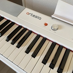 電子ピアノ　5点セットの画像