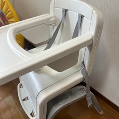 ベビーチェアの画像