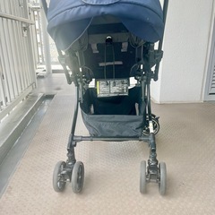 【お取引中】Combi💓 オマケでレインカバー付きB型ベビーカー❣️フード付き軽いの画像