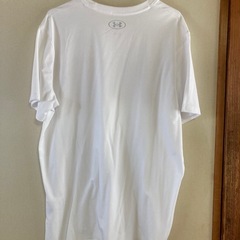 未使用　アンダーアーマー　2XL 白Tシャツの画像