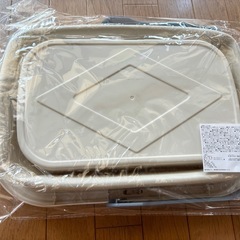 新品 アウトドア折りたたみバケツ&テーブルの画像