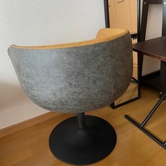【引取に来てくれる方限定】ダークブラウン家具3点セット+チェアの画像