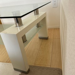 ガラステーブル　ホワイトの画像