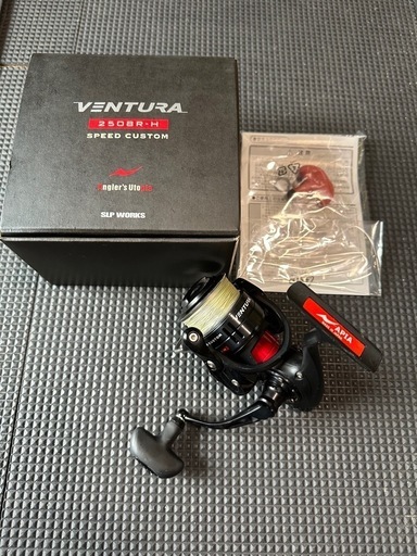 VENTURA 25D8R-H スピニングリール