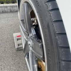 215/40R18の画像
