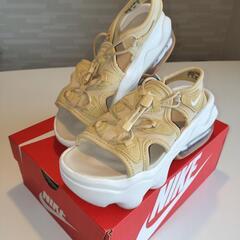 【値下げ】ナイキ エア マックス ココ　ウィメンズサンダル (2...