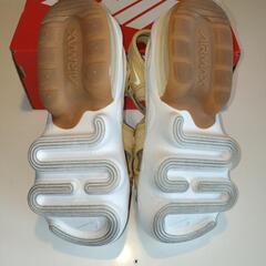 【値下げ】ナイキ エア マックス ココ　ウィメンズサンダル (23cm)の画像