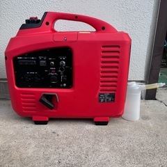 美品 グローイング インバーター発電機 XG-SF2000　10...