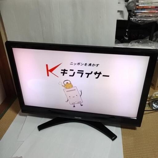 東芝　40インチテレビ　年式はシール剥がれていたため不明　40r9000