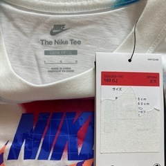 未使用品　NIKE 160cm Lサイズ　女児用の画像