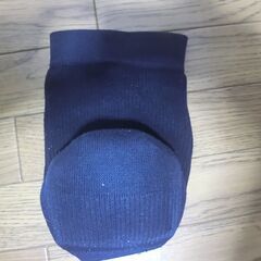 再、値下げ、サポーター2個と剣道サポーターの画像