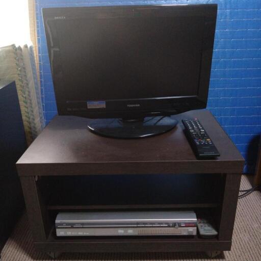 液晶カラーテレビ