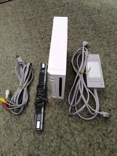 ゲーム機任天堂　ＷＩＩ